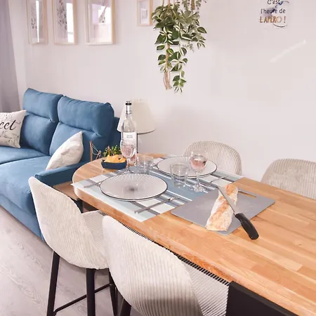 Cap One, Au Coeur De Cap Esterel Vue & Piscines - Acces Piscines Et Parking Couvert Inclus Apartment Saint-Raphael (Var)