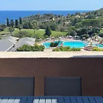 Apartamento Cap One, Au Coeur De Cap Esterel Vue & Piscines - Acces Piscines Et Parking Couvert Inclus Saint-Raphaël