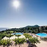 Apartment Cap One, Au Coeur De Cap Esterel Vue & Piscines - Acces Piscines Et Parking Couvert Inclus *