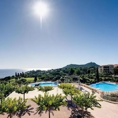 Apartament Cap One, Au Coeur De Cap Esterel Vue & Piscines - Acces Piscines Et Parking Couvert Inclus *