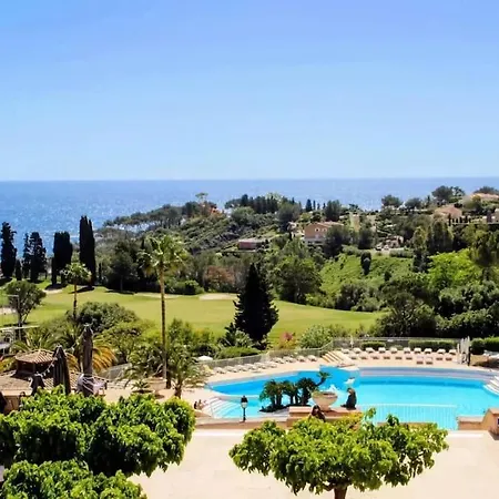 Διαμέρισμα Cap One, Au Coeur De Cap Esterel Vue & Piscines - Acces Piscines Et Parking Couvert Inclus Saint-Raphaël