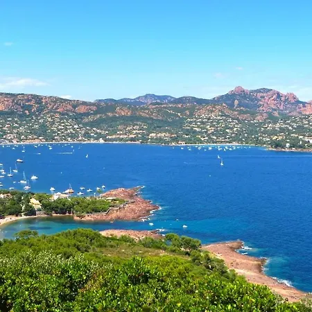 Cap One, Au Cœur De Cap Esterel Vue Mer&piscines - Accès Piscines Et Parking Couvert Inclus * Saint-Raphaël