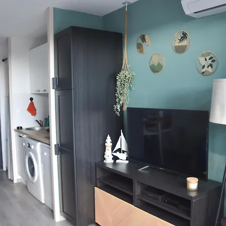 Apartman Cap One, Au Coeur De Cap Esterel Vue & Piscines - Acces Piscines Et Parking Couvert Inclus Saint-Raphaël