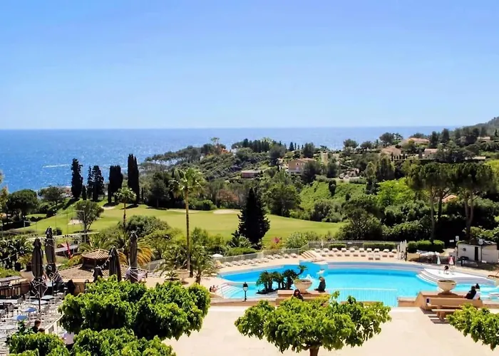 Apartamento Cap One, Au Coeur De Cap Esterel Vue & Piscines - Acces Piscines Et Parking Couvert Inclus Saint-Raphaël